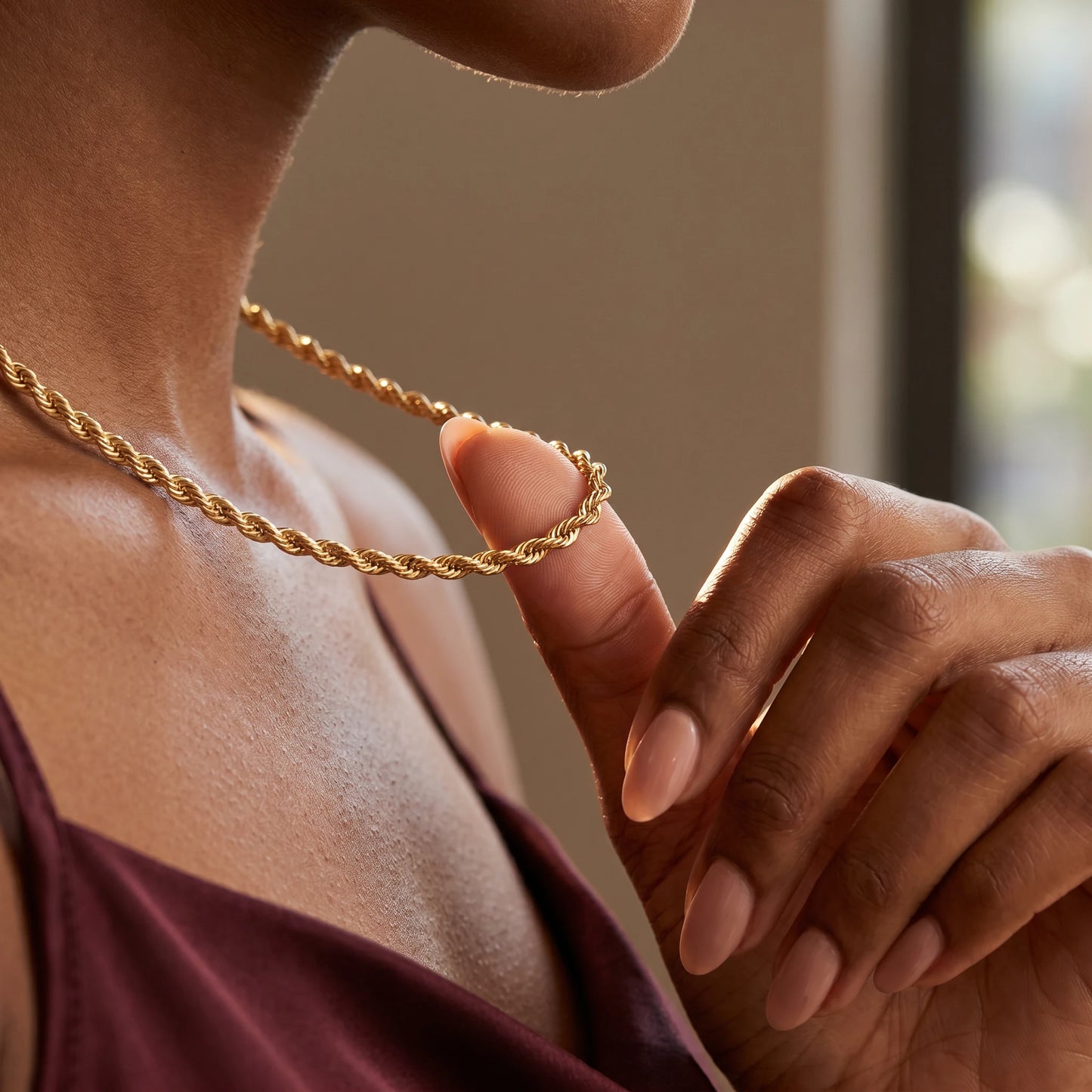 Twisted Rope Chain Necklace gold fingertips at collarbone