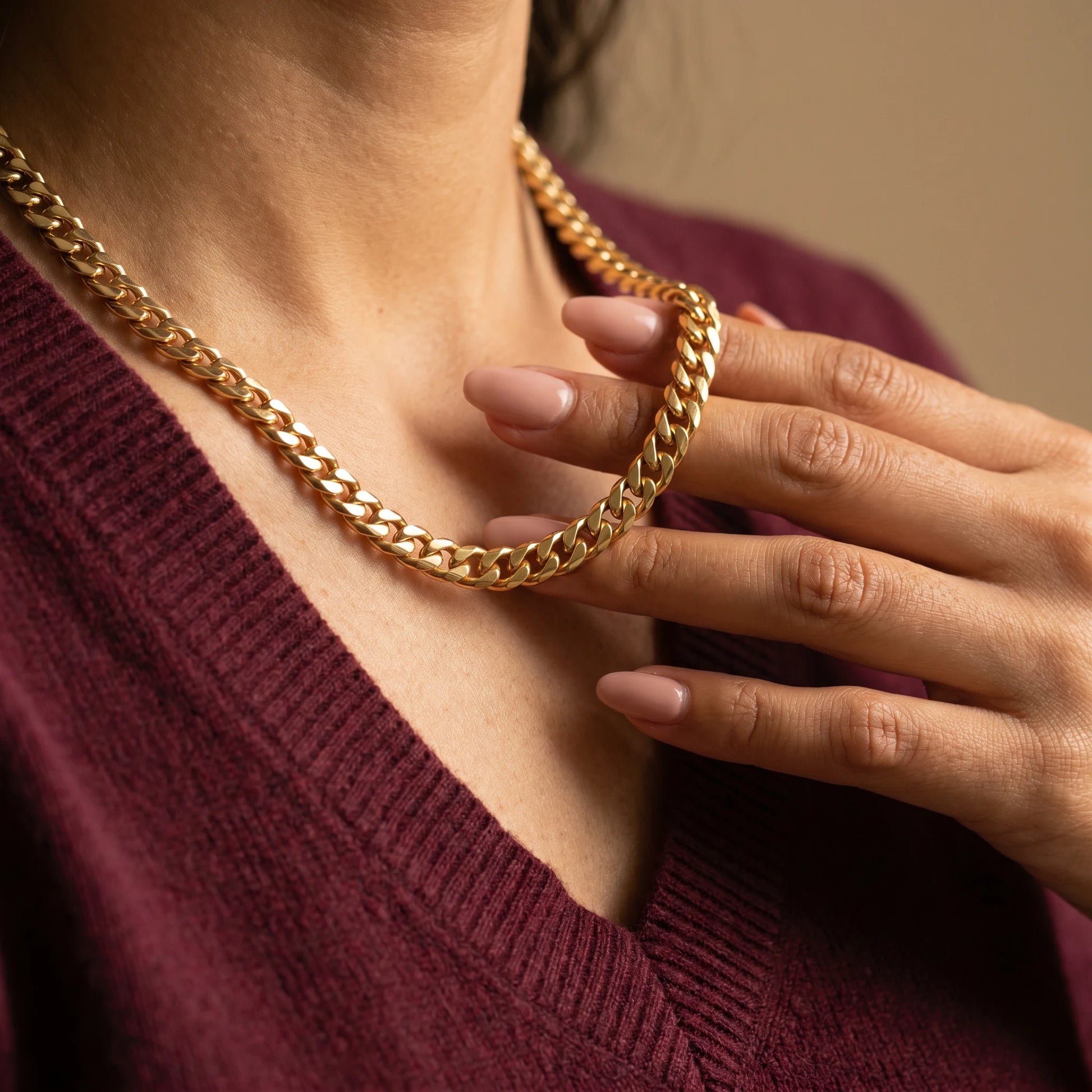 Bold curb chain necklace gold lifestyle hand-to-jewelry intimate