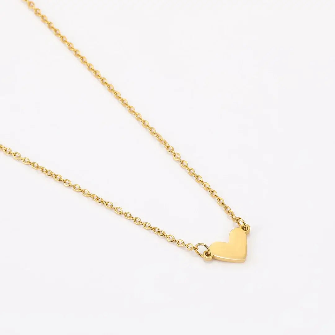 Classic Heart Pendant Necklace by AUREATE, dainty gold necklace with a heart pendant, perfect for daily wear.