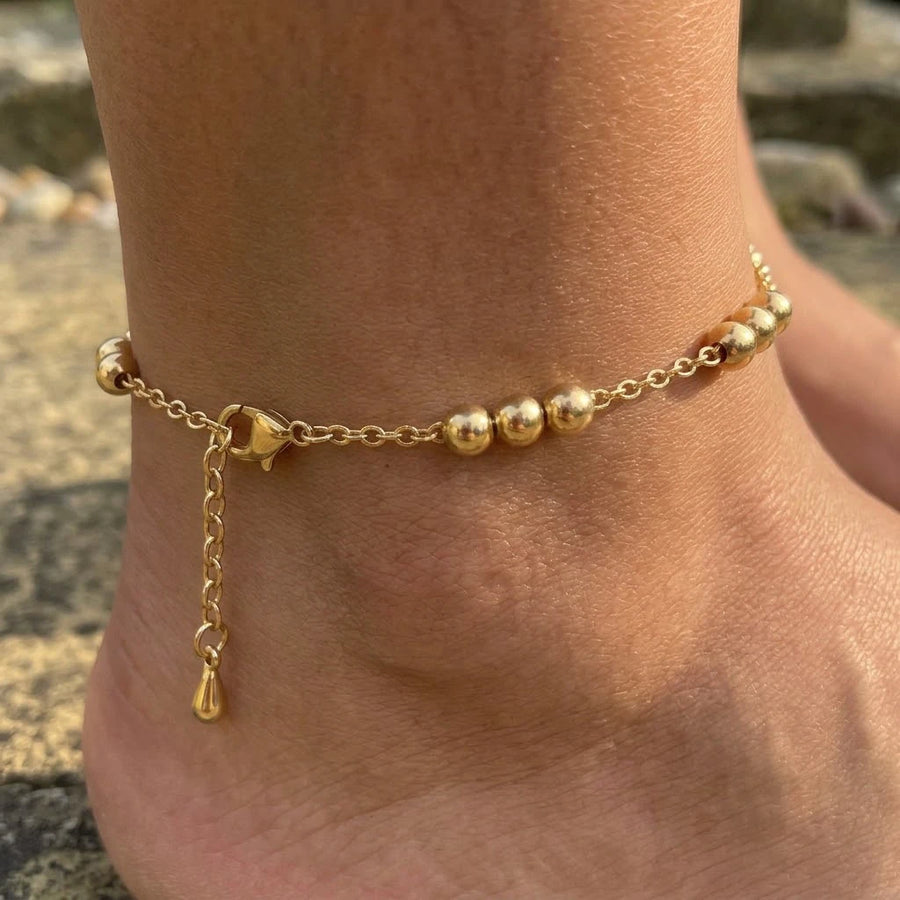 Beaded Station Anklet porté