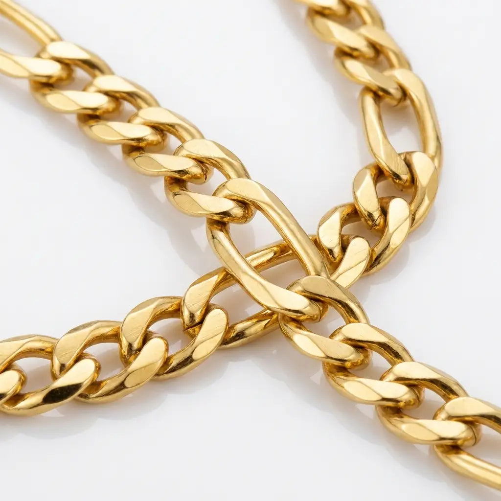 5mm Figaro Gold Chain - Macro