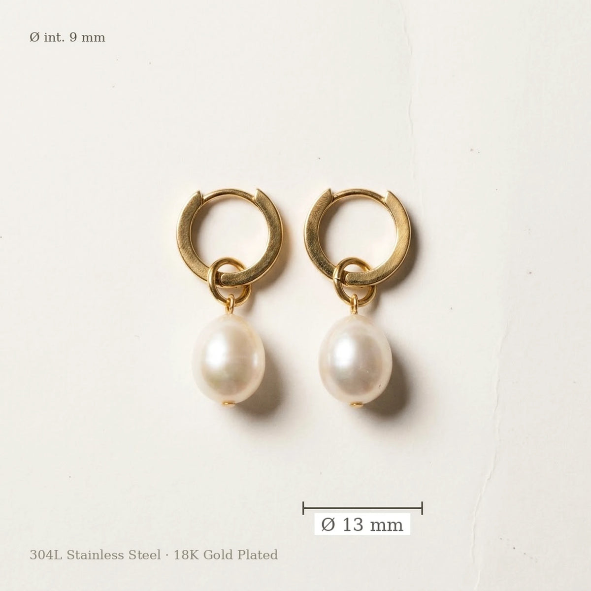 18K gold plated freshwater pearl drop huggie earrings, size guide with measurements | SKU: AUR-PRLHUG-G