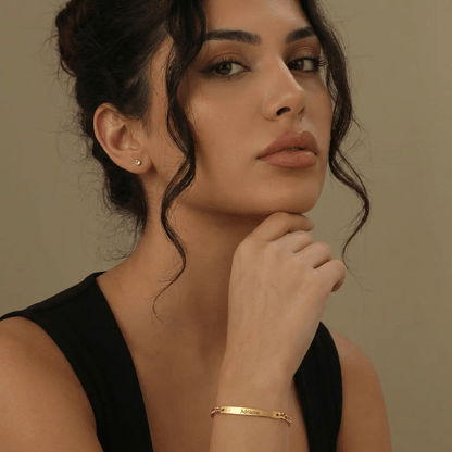 AUREATE Bar Bracelet with Engraving worn by a model, showcasing customizable minimalist design.