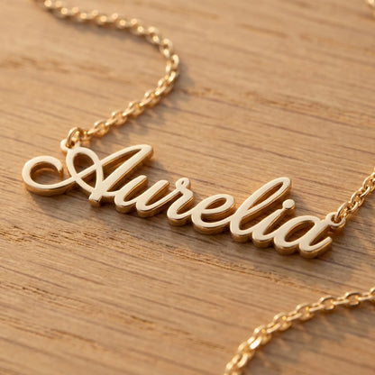 Personalized Script Name Chain 18K gold cursive script macro detail by AUREATE