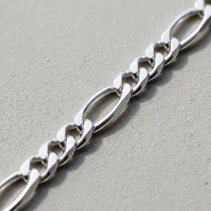 3mm Figaro Link Necklace Silver Tone macro link detail
