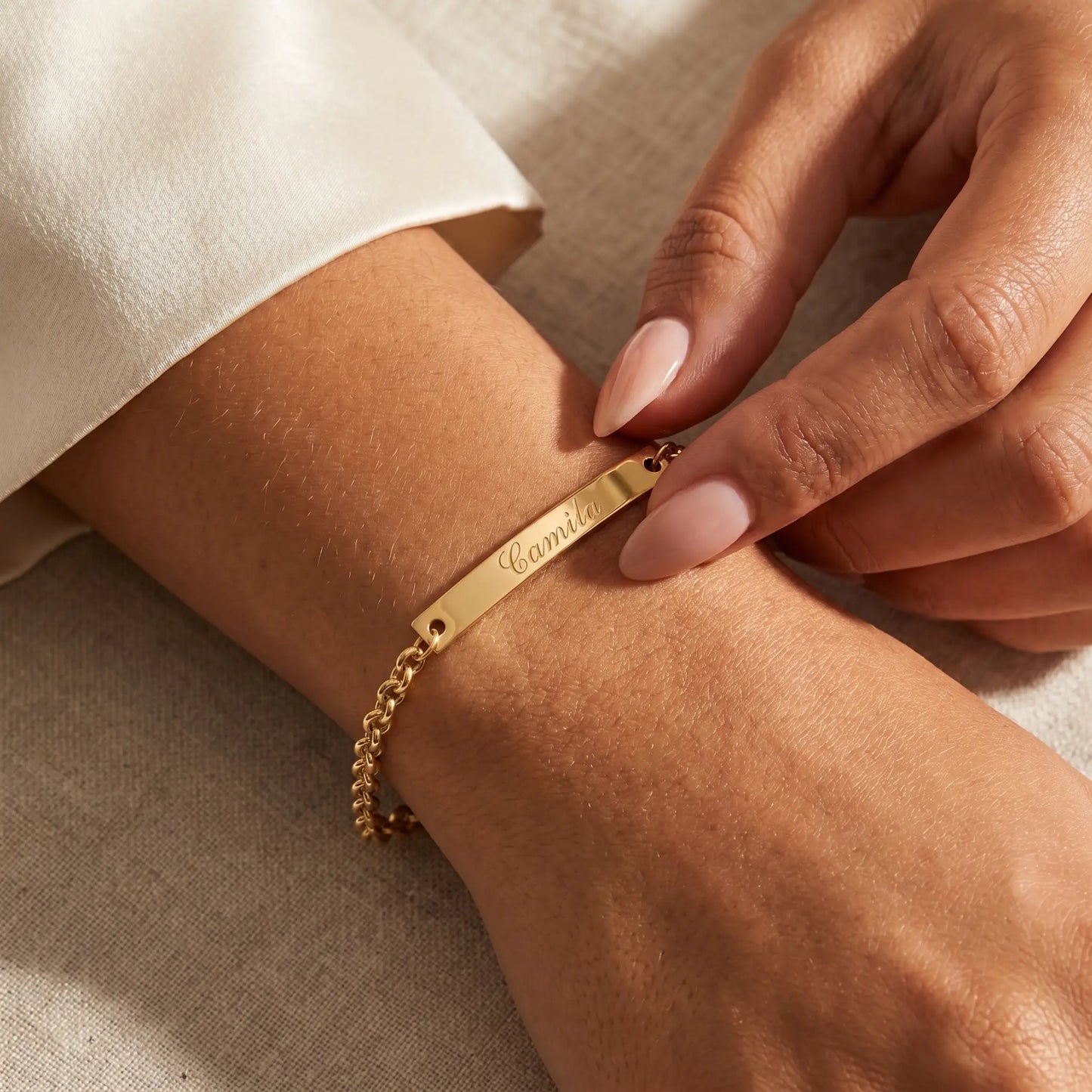 Engraved Gold Bar Bracelet AUREATE Bracelet 18K Gold Plated tender close-up Camila