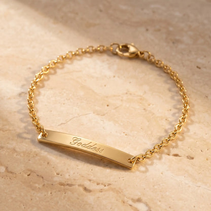 Engraved Gold Bar Bracelet AUREATE Bracelet 18K Gold Plated packshot Goddess
