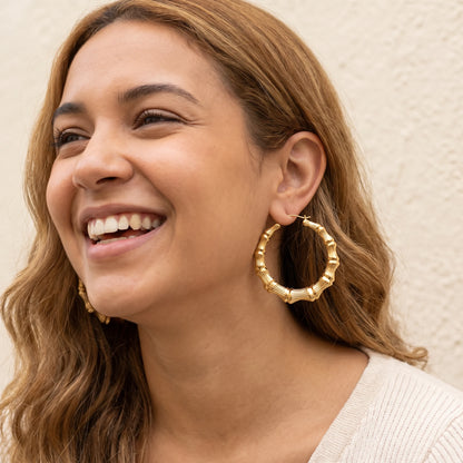 Reed-Ribbed Polished Round Earrings