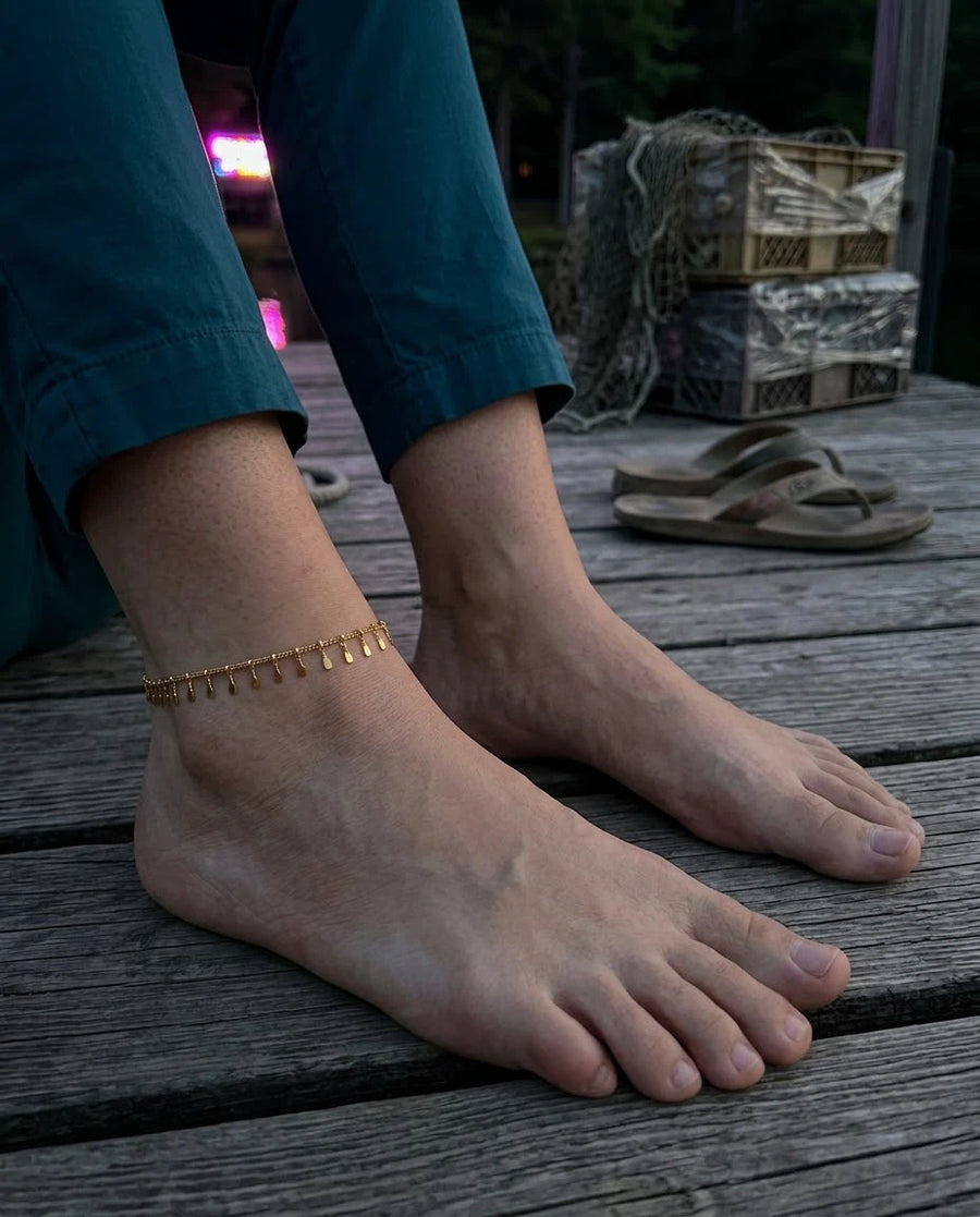 Sun Ray Fringe Anklet porté