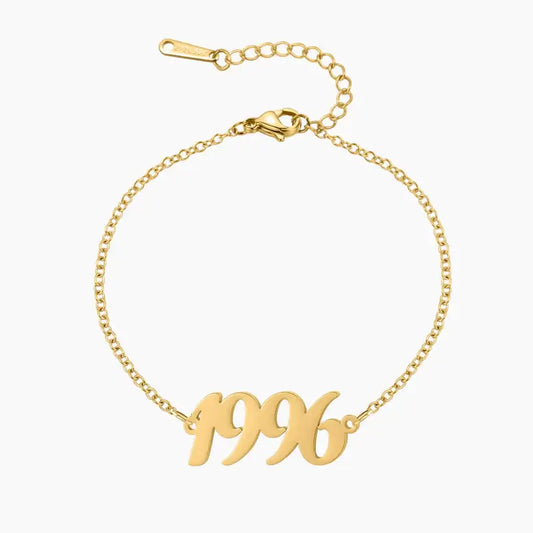 Year Charm Anklet in gold featuring the year 1996, from AUREATE, perfect for personal milestones.